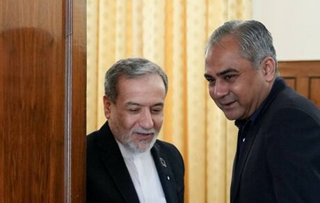 وزیر کشور پاکستان در راه تهران