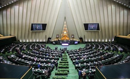 طرح دوفوریتی ۱۰۰ نماینده مجلس برای کاهش روابط دیپلماتیک با انگلیس 