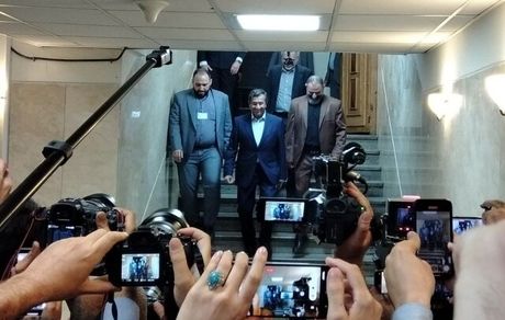 رئیس بانک مرکزی در دولت روحانی کاندیدای انتخابات شد