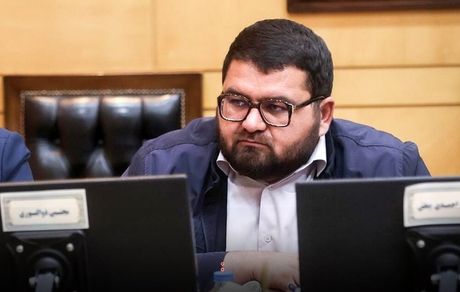 انتقاد نماینده مجلس از رئیس‌جمهور بخاطر دریاچه ارومیه