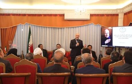 قالیباف: مردم را از گردونه اقتصاد کشور حذف کرده ایم