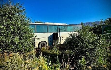 ۲۹ مصدوم در حادثه تصادف اتوبوس در محور تسوج - سلماس