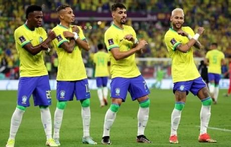 رقص برزیلی‌ها بی‌احترامی است؟/ از تمرین در تیک‌تاک تا اجرا در زمین