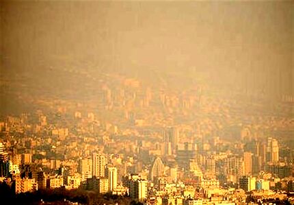 ادامه‌دار بودن آلودگی هوای شهرهای صنعتی و پرجمعیت تا اواسط هفته/بارش باران در برخی استان‌ها