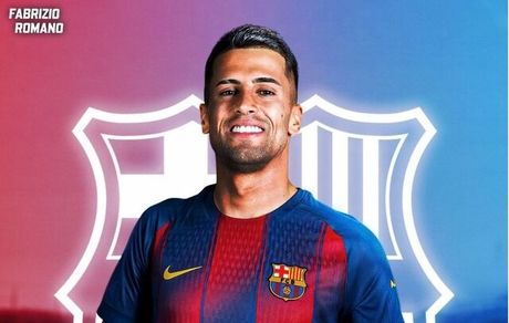 بارسلونا از الهلال مدافع خرید