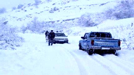 برف، راه تمام روستاهای الیگودرز را مسدود کرد