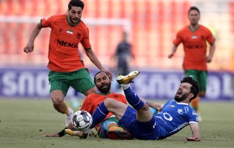 اولین جام نکونام از دست رفت / استقلال از جام حذفی خداحافظی کرد