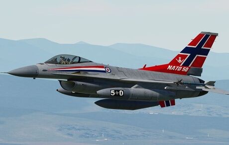 نروژ به اوکراین F16 می‌دهد