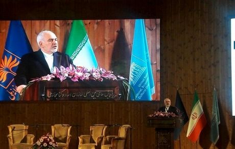 
ظریف: تهدیدات ترامپ، تبلور تنفر ناشی از حقارت است
