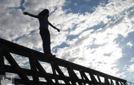خودکشی وحشتناک دختردانشجو در دانشگاه آزاد
