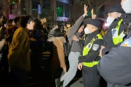 ادامه اعتراضات و تظاهرات در چین بخاطر کرونا