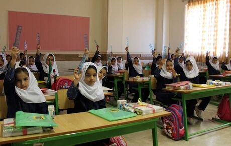 طراحی برنامه جبرانی تابستانه برای دانش آموزان