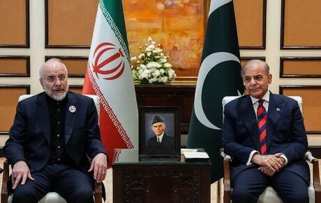 پاکستان میزبان مراسم امضای توافق‌نامه صلح بین آمریکا و ایران در ژنو سوئیس