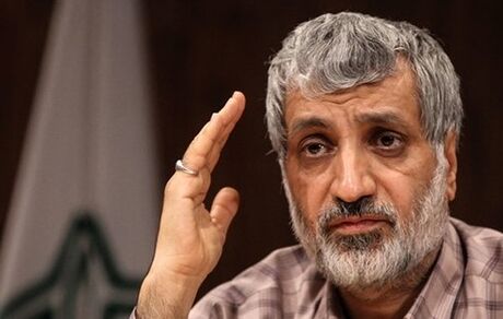ابراهیم فیاض: قالیباف راه احمدی‌نژاد را می‌رود، حتی بدتر /لیستی که قالیباف در صدر آن باشد شکست می‌خورد