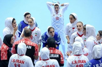 اعزام تیم ملی هندبال بانوان به قهرمانی آسیا در هاله‌ای از ابهام / دلیل: مشکلات مالی