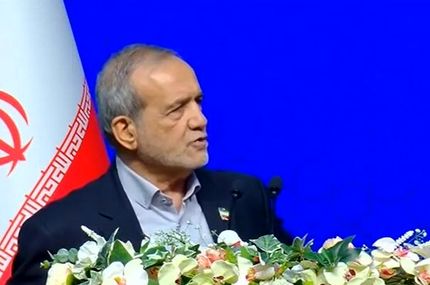 رئیس جمهور: هنر مدیریت اینست که اشتباه هم کند و آنرا اصلاخ کند