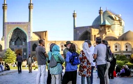 گردشگران سالانه ایران پنج میلیون نفر هستند