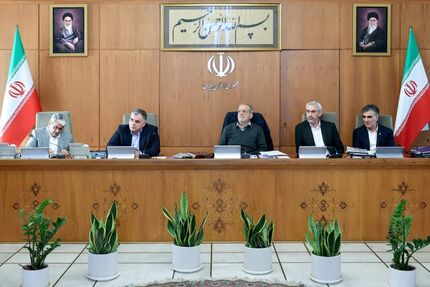 تاکید پزشکیان بر تسریع در اجرای قرارداد توسعه میدان نفتی آزادگان
