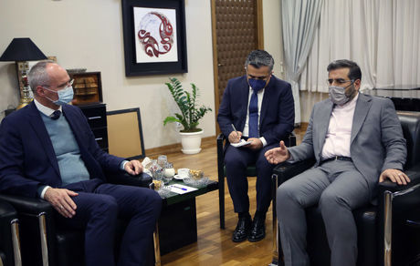 ایران و اتریش روابط فرهنگی خود را گسترش خواهندداد