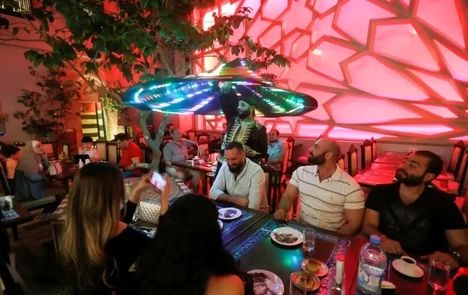 اعلام محدودیت ها و ممنوعیت ها علیه فروش و سرو نوشیدنی‌های الکلی در پایتخت سوریه