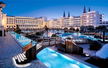 صنعت هتلداری ترکیه رکورد تاریخی کسب ۷ میلیارد دلار درآمد را شکست