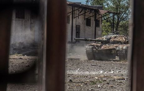 نیروهای ارتش اوکرایندر سیوردونستک عقب نشینی کردند