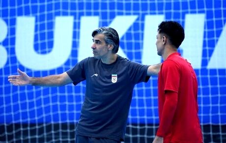 شمسایی سرمربی تیم ملی فوتسال ماند