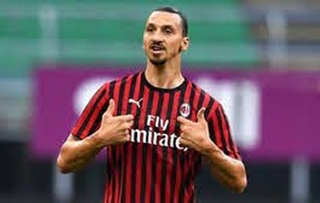 عکس| خودشیفته مثل زلاتان!