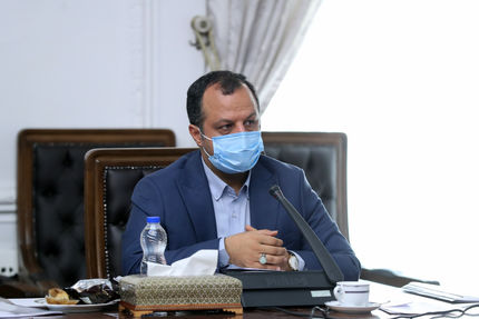 وزارت اقتصاد بدنبال افزایش حقوق بازنشستگان