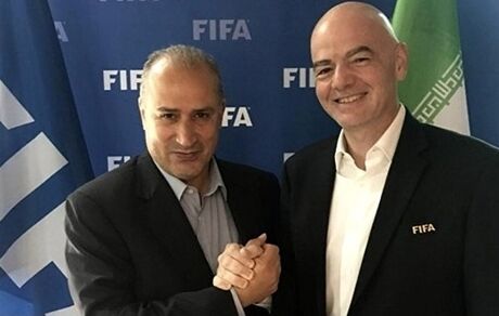 رئیس فیفا از رئیس فدراسیون فوتبال ایران تشکر کرد
