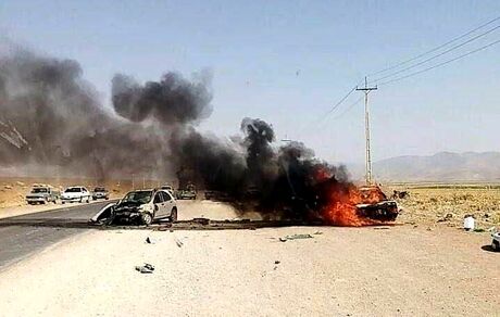 ۸ کشته و زخمی در تصادف خونین و آتش گرفتن پژو پارس در محور مواصلاتی شهرستان اقلید