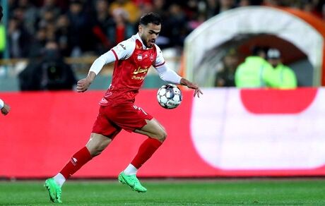 بازیکن ازبک پرسپولیس دوباره آسیب دید / اورونوف از ایران رفت