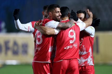 هوادار برای دومین بازی متوالی پنج گل خورد / پرسپولیس با یک برد پرگل به تعطیلات رفت