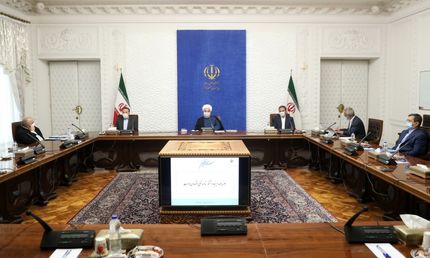 روحانی: القای ناکارآمدی دولت، محور اصلی جنگ روانی دشمن است