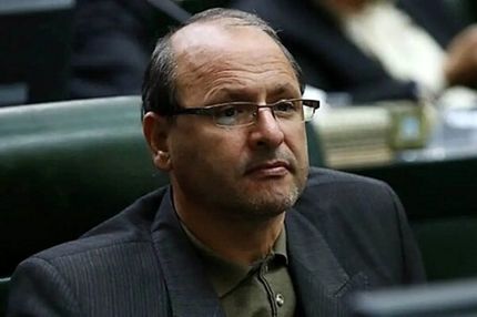 نماینده اصولگرای مجلس: همه نمایندگان سیم کارت سفید و اینترنت بدون فیلتر دارند