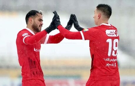 بازیکنان و کادر فنی خارجی پرسپولیس: بعد از جنگ به ایران برمی‌گردیم