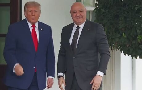 ترامپ در دیدار با رئیس جمهور لبنان: مذاکرات با ایران ادامه دارد