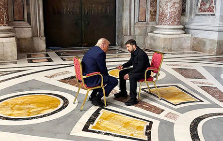 افشای جزئیات جدید دیدار کوتاه ترامپ و زلنسکی در مراسم ترحیم پاپ