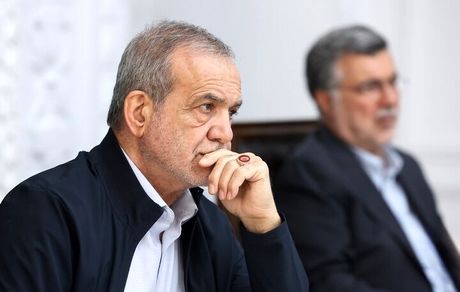 رئیس جمهور: باید ساختار مدیریت برای افزایش انگیزه نخبگان تغییر کند