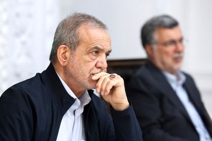 رئیس جمهور: باید ساختار مدیریت برای افزایش انگیزه نخبگان تغییر کند