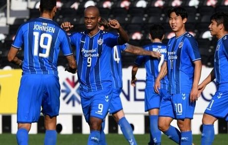 خوشحالی کره‌ای‌ها از محرومیت ٣ پرسپولیسی 