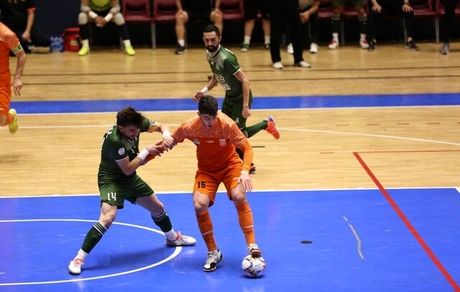 گیتی پسند با کامبک به صدر لیگ برتر فوتسال بازگشت