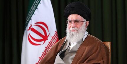 رهبر انقلاب ۱۴۰۰ را سال «تولید؛ پشتیبانی‌ها، مانع‌زدایی‌ها» نامگذاری کردند