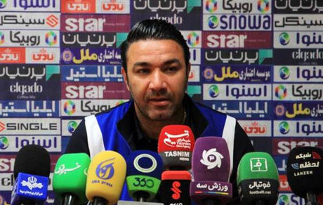 نکونام: دومی برای استقلال ناکامی نیست