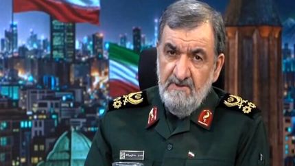 محسن رضایی: پایان جنگ نیز در دست ماست