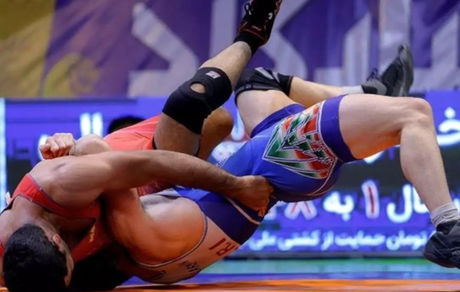 مسابقات کشتی آزاد بزرگسالان قهرمانی کشور بدون تماشاگر شد