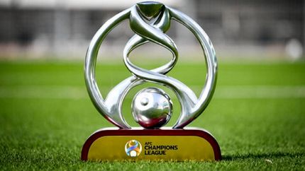 بازی پرسپولیس و النصر فقط با حضور ۲۷ نفر!