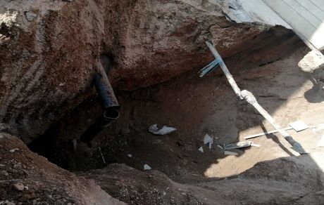 تخلیه برخی واحدهای مسکونی در بهارستان بدلیل فرونشست