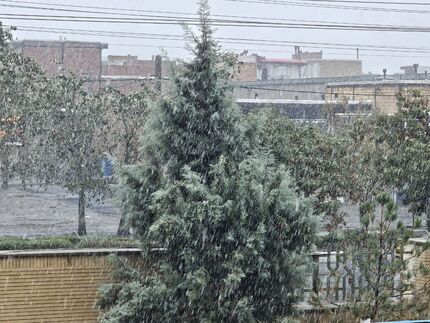 بارش برف در آذربایجان‌غربی و اردبیل
