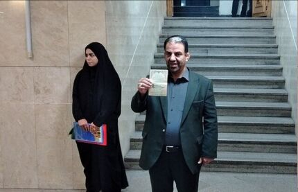 ثبت نام نماینده سابق کرمانشاه برای انتخابات ریاست جمهوری